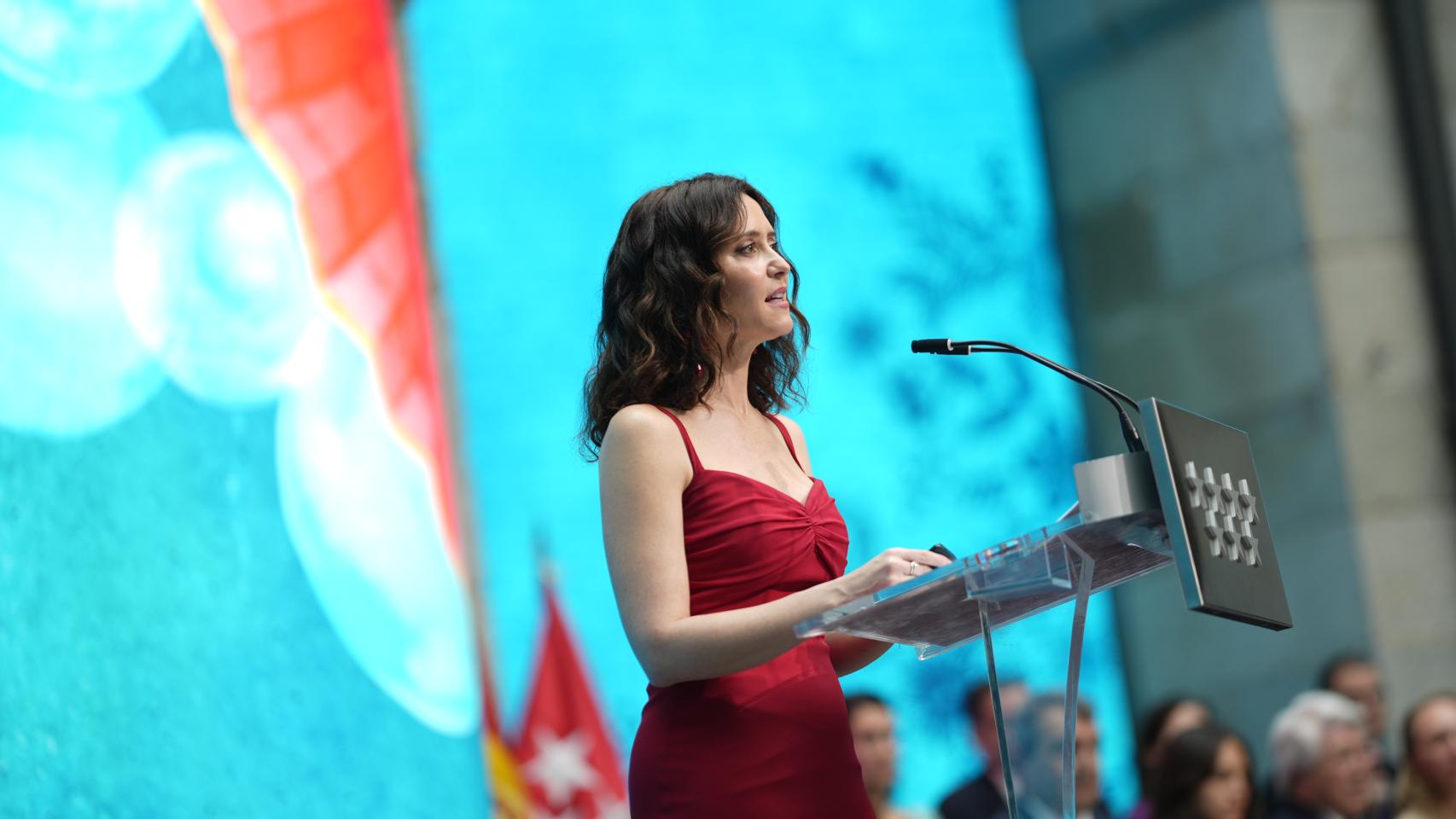 Ayuso advierte de que "Madrid no se dejará controlar por nada ni por nadie" frente al "acoso político" y el "sectarismo"