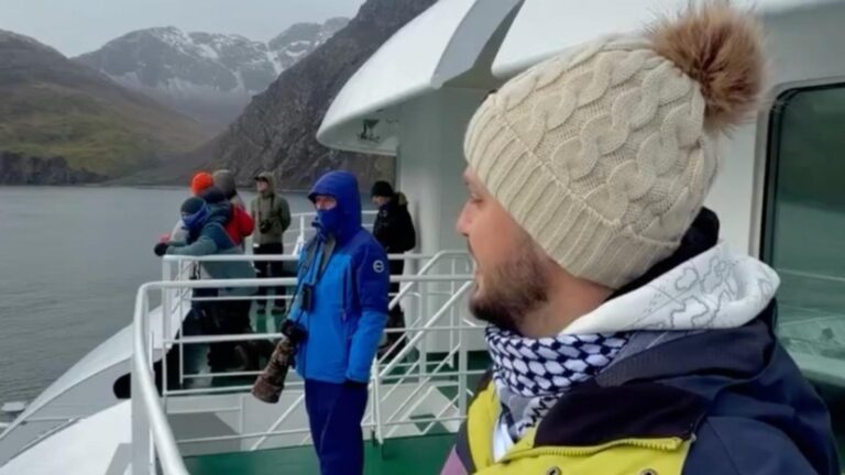 A bordo del MV Hondius: pelea entre pasajeros, 4 contagiados incluido el médico del barco, 141 confinados con 'recreos' y langosta cada día en la cena