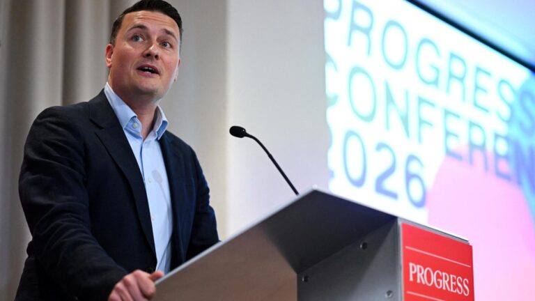 "El Brexit fue un catastrófico error": el exministro de Sanidad de Starmer se postula para sucederle y apoya volver a la UE