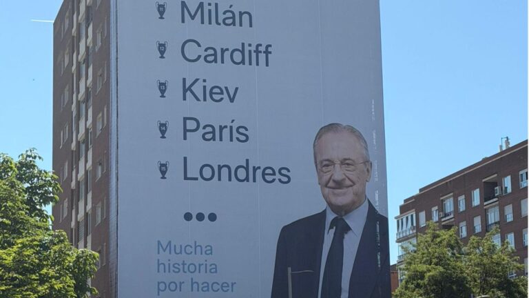 Florentino Pérez presenta su candidatura y recuerda con una lona 'sus' siete Champions: "Mucha historia por hacer"