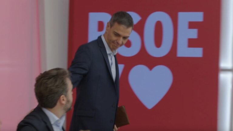 El PSOE llama "resentidos y farsantes" a los miembros de una trama que incluye a Juanfran Serrano y la gerente