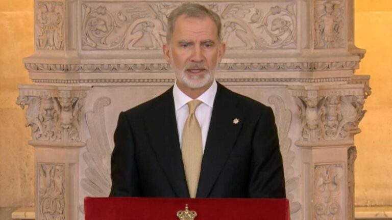 Felipe VI reconoce a las víctimas de abuso de la Iglesia y advierte del peligro de la IA en su discurso frente a León XIV