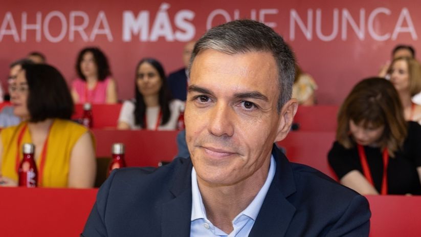 Sánchez dice que la "corrupción sistémica" es el PP, que él está "limpiando" casos aislados y que ZP, Begoña y David son víctimas