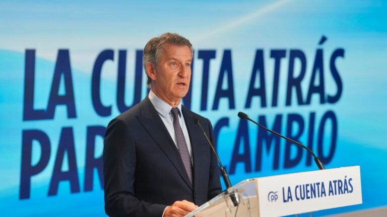 Feijóo: "El socialismo de Zapatero es el de tener mucho y declarar poco, pero sin Sánchez no habría podido delinquir"
