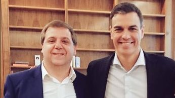 La UCO implica al exjefe de gabinete de Sánchez, Juanma Serrano, en el enchufe de Leire en Correos: "Lo tuyo sale"