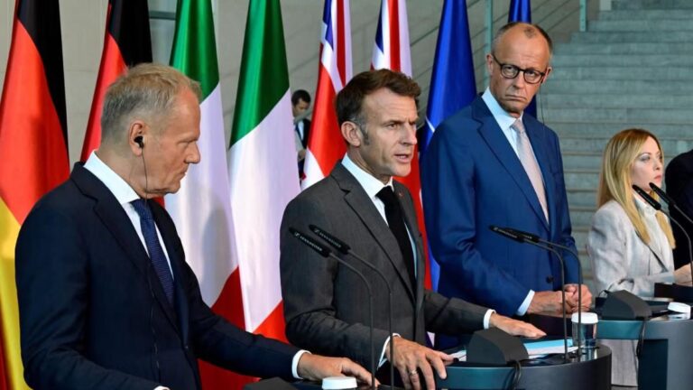Todos los miembros de la UE exigen a Sánchez que "restablezca el control de la frontera" y frene el efecto llamada de "la regularización"