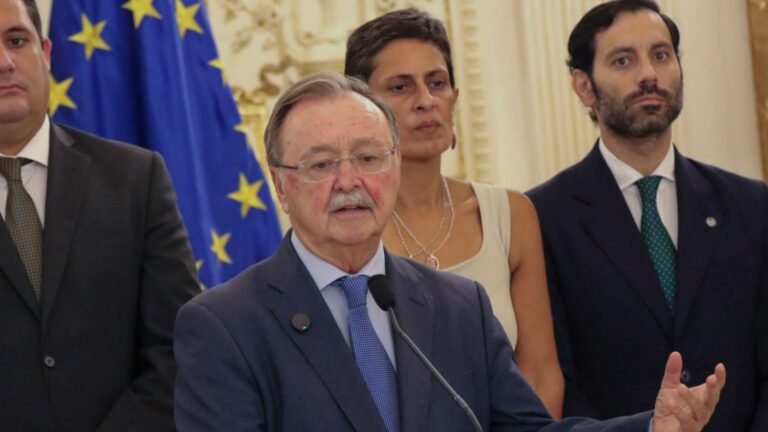 Vivas dice que aún hay 9.000 invasores: pide que ninguno obtenga el asilo para que Ceuta no entre en fase "irreversible"