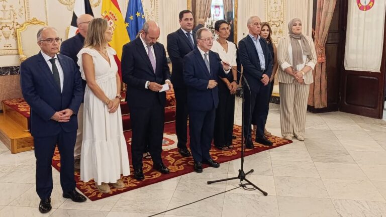Vivas eleva el tono: "No entiendo que no haya un mecanismo legal para devolver de forma expeditiva a quienes entraron"